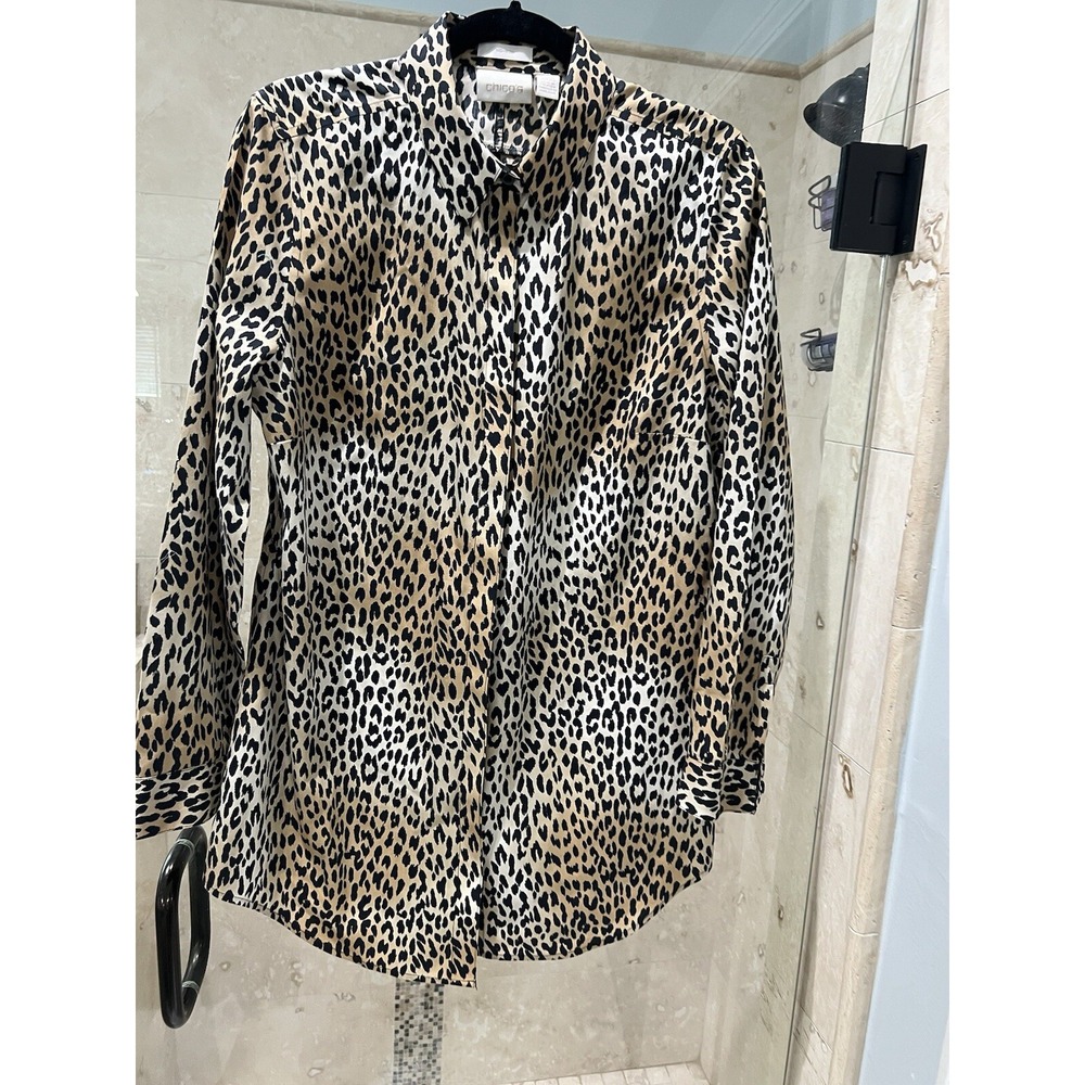 Chico's Tan White Cheetah No Iron Long Sleeve Blouse Size 1 M Animal Print